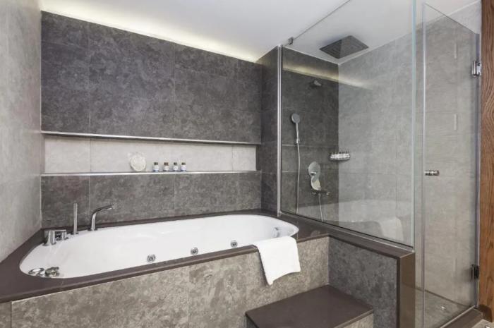 Salamis Bay Conti Resort Hotel & Casino Ammókhostos Rom bilde Bathroom